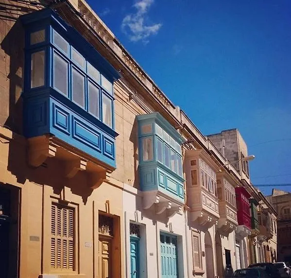 Dhara House Malta Panzió Paola